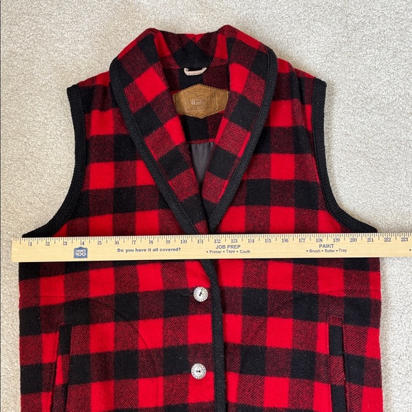 Vintage Woolrich Wool Buffalo Plaid Lined Vest USA Red Black Button Mens Medium - Picture 7 of 11